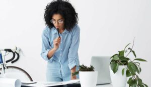 Ask Agents to Stand Up When They Put Customers On Hold