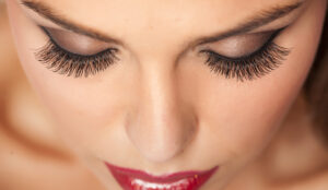 NewVoiceMedia to Enhance Service and Operations for Xtreme Lashes