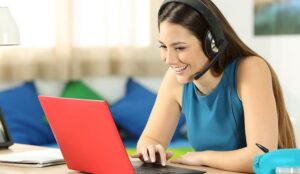 8 Ways to Make Homeworking a Successful Option for Your Contact Centre