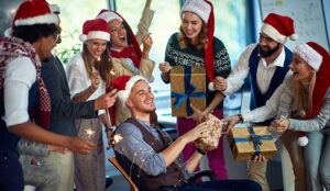 10 Christmas Customer Service Ideas for Festive Fun!
