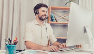 How to Improve Your Customer Service Listening Skills