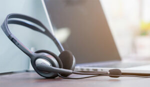 Office Headsets for the Hearing Impaired: What Are Your Options?