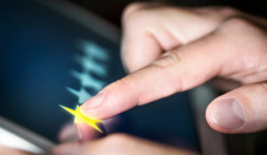 Worst Customer Experience Mistakes in a Hybrid World