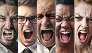 13 Clever Tactics for Dealing With an Angry Phone Call