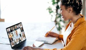 8 Ways to Improve Collaboration Among Employees