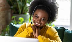 What Is Call Centre Software and How Does It Work?