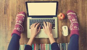 Should We Teach Contact Centre Staff to Touch Type?