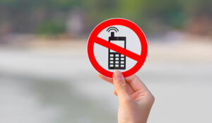 72% of UK Online Companies Are Uncontactable by Phone