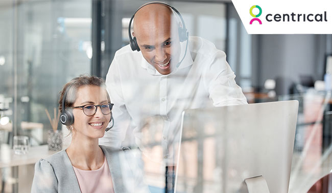 Team leader helping call centre agent