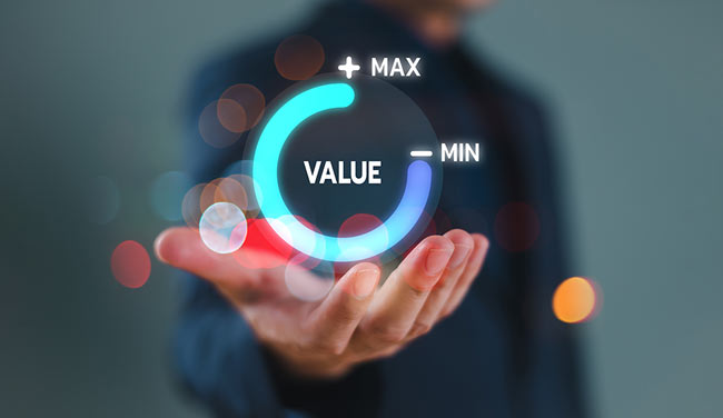 Value concept with dial with min and max