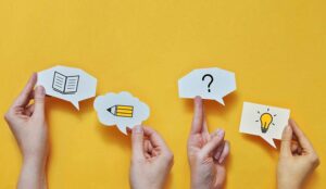 Keep Agent Knowledge Up to Date – Without Overwhelming Them